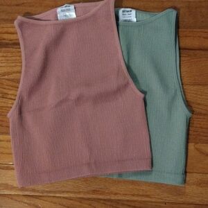 Cotton On 2pc ribbed cropped tanks size xs